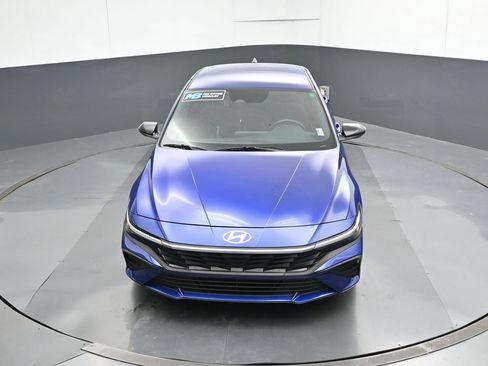 Certified 2025 Hyundai Elantra Sport FWD image 54