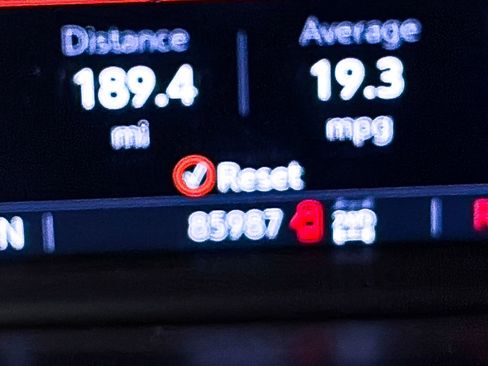 Used 2020 Chevrolet Silverado 1500 LTZ w/ LTZ Plus Package image 32