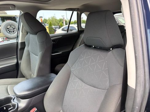 Used 2024 Toyota RAV4 XLE w/ Convenience Package AWD/4WD image 24