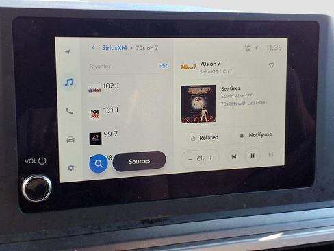 Used 2025 Toyota 4Runner SR5 image 13