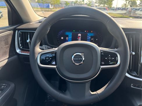 Used 2023 Volvo S60 B5 Ultimate w/ Climate Package FWD image 57