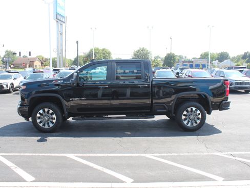New 2026 Chevrolet Silverado 2500 Custom w/ Z71 Off-Road Package AWD/4WD image 6
