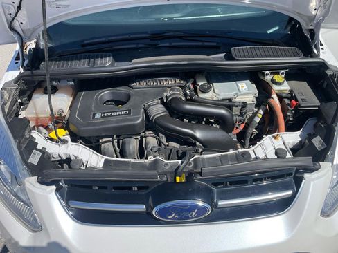 Used 2017 Ford C-MAX SE w/ Cold Weather Package image 11