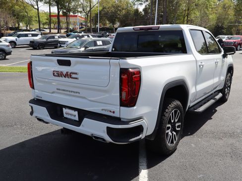 Used 2023 GMC Sierra 1500 AT4 w/ AT4 Premium Package image 9