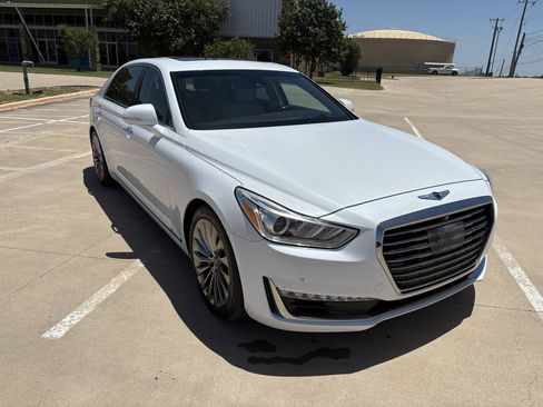 Used 2017 Genesis G90 3.3T Premium RWD image 5