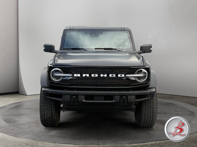Used 2025 Ford Bronco Badlands AWD/4WD image 2