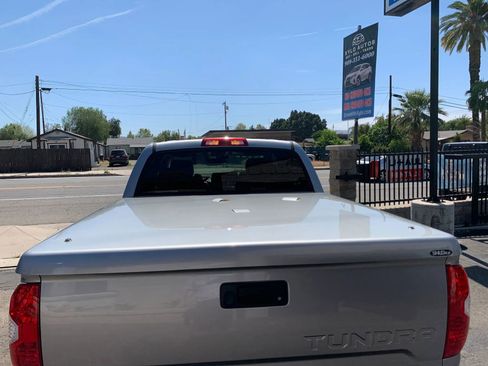 Used 2019 Toyota Tundra SR5 image 10