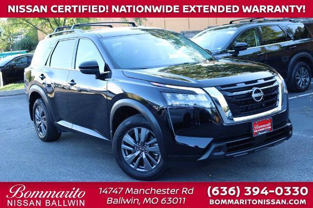 Certified 2025 Nissan Pathfinder SV AWD/4WD image 1