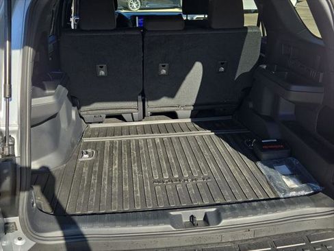 Certified 2025 Toyota 4Runner SR5 image 29