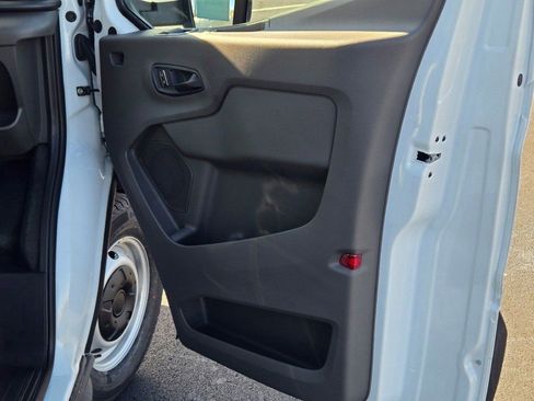 New 2026 Ford Transit 250 148 Medium Roof RWD image 4