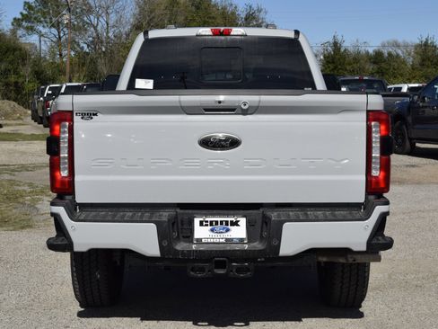 New 2026 Ford F350 Lariat w/ Black Appearance Package image 5