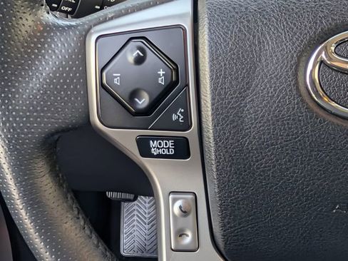 Used 2022 Toyota 4Runner SR5 Premium w/ Moonroof Package image 23