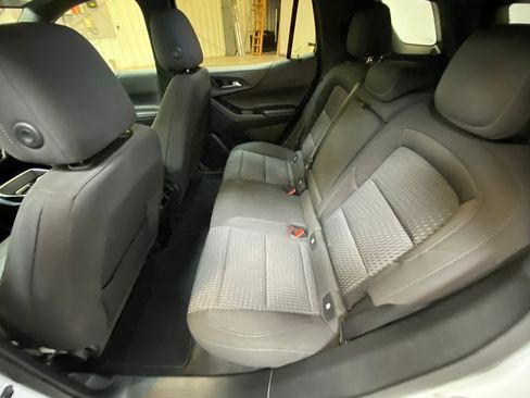 Used 2025 Chevrolet Equinox LT AWD/4WD image 24