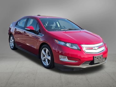 Used 2015 Chevrolet Volt FWD image 8
