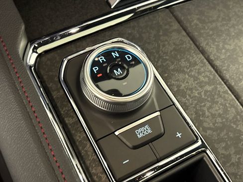 Used 2024 Ford Expedition Max Limited image 20