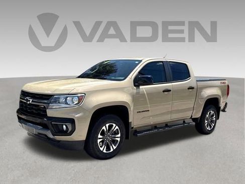 Used 2022 Chevrolet Colorado Z71 RWD image 1