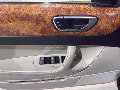Used 2006 Bentley Flying Spur Flying Spur image 14