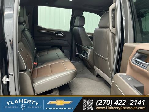 Used 2025 GMC Sierra 1500 Denali AWD/4WD image 13