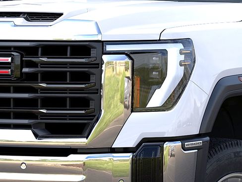 New 2026 GMC Sierra 2500 Pro w/ 1SA Pro Safety Plus Package AWD/4WD image 10