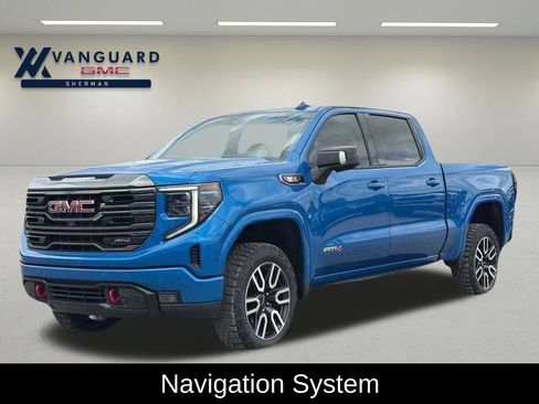 Used 2023 GMC Sierra 1500 AT4 w/ AT4 Premium Package AWD/4WD image 3