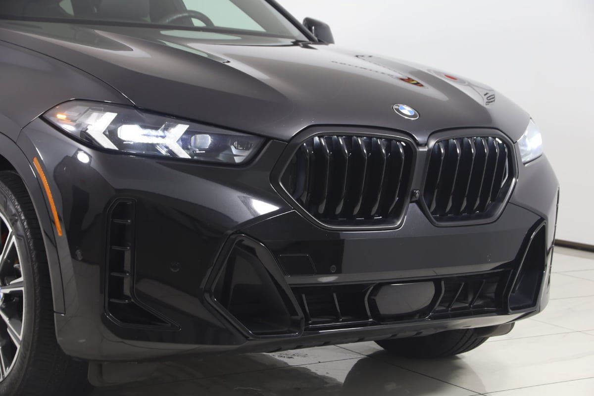 Used 2024 BMW X6 xDrive40i w/ Premium Package AWD/4WD image 35