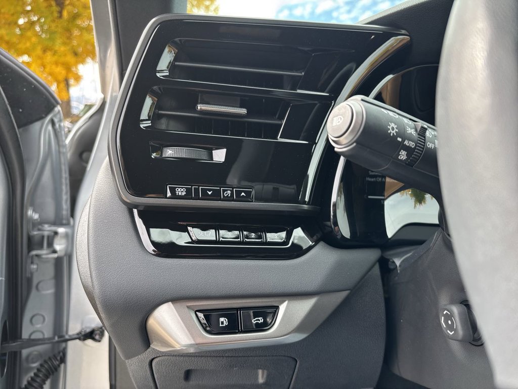 Used 2025 Lexus RX 350 Premium Plus w/ Convenience Package AWD/4WD image 23