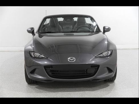 Used 2025 MAZDA MX-5 Miata Grand Touring RWD image 3