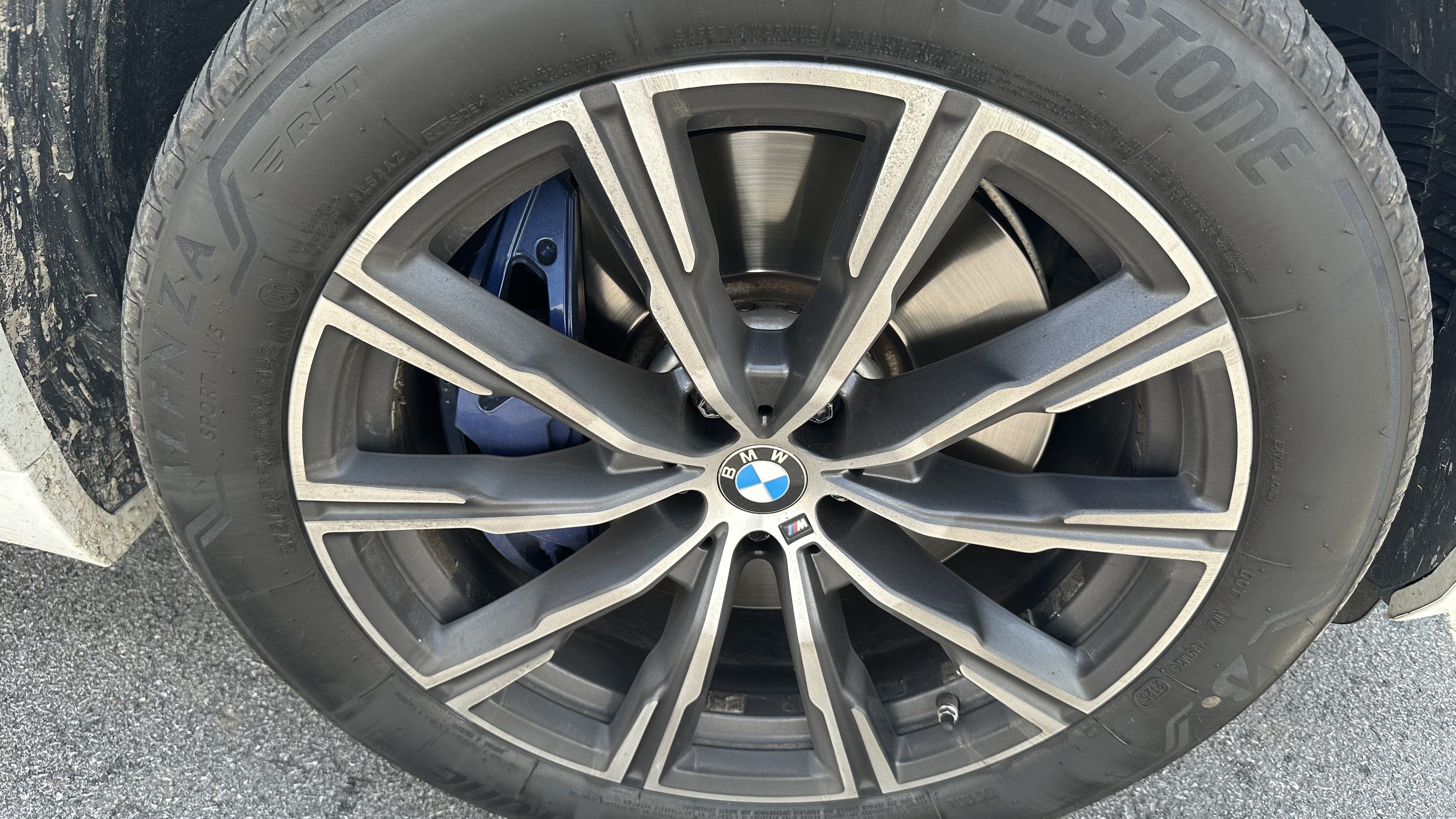 Used 2020 BMW X5 M50i AWD/4WD image 15