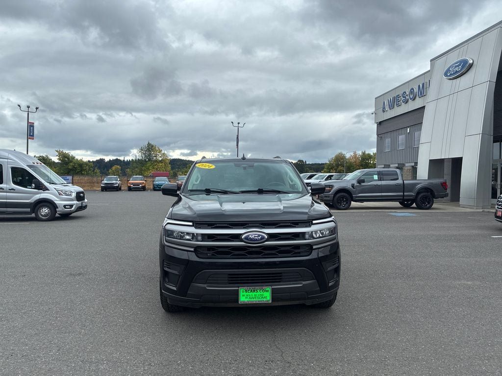 Used 2024 Ford Expedition Max XLT AWD/4WD image 11