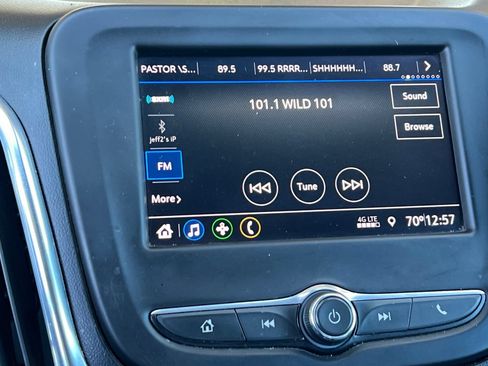 Used 2021 Chevrolet Equinox LT AWD/4WD image 19