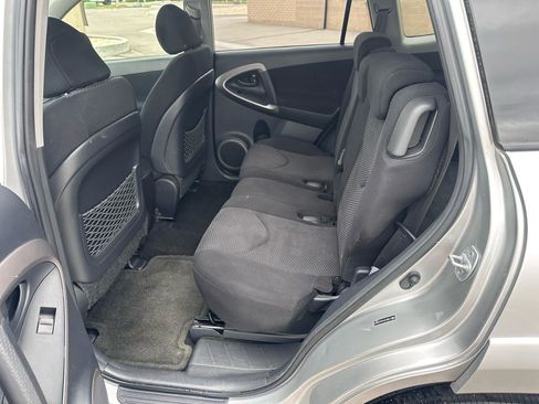 Used 2006 Toyota RAV4 Sport image 3