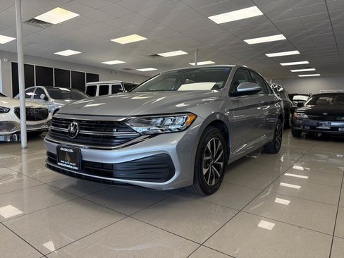 Used 2023 Volkswagen Jetta S FWD image 3