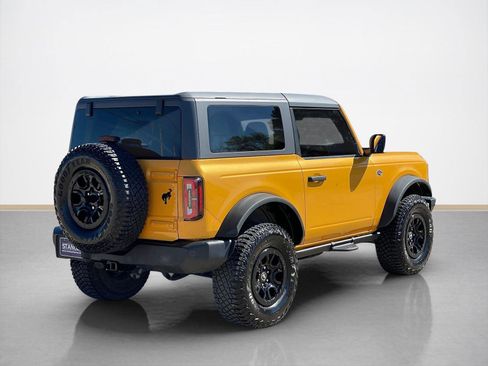 Used 2022 Ford Bronco Wildtrak image 7