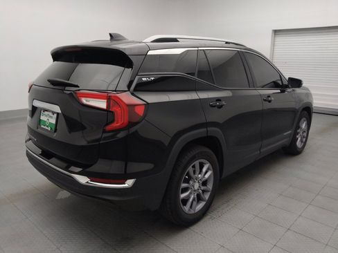 Used 2023 GMC Terrain SLT FWD image 9