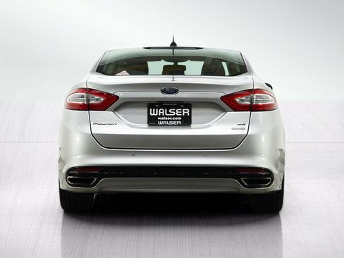 Used 2016 Ford Fusion SE w/ Equipment Group 202A FWD image 4