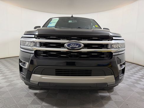 Used 2024 Ford Expedition Max Limited RWD image 5