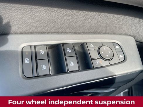 New 2025 Nissan Pathfinder SV w/ Black Appearance Package image 25