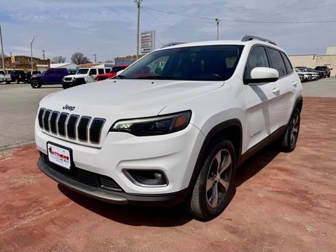 Used 2019 Jeep Cherokee Limited AWD/4WD image 1