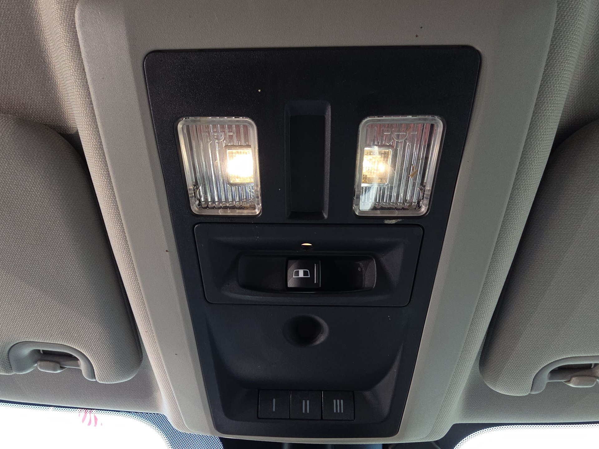 Used 2016 RAM 1500 Laramie w/ Convenience Group AWD/4WD image 25