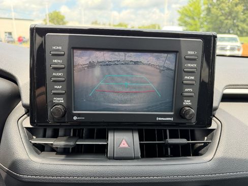 Used 2020 Toyota RAV4 LE w/ All Weather Liner Package AWD/4WD image 36