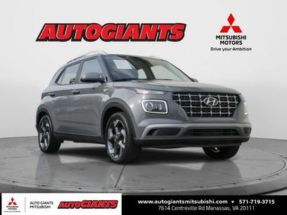 Used 2021 Hyundai Venue SEL w/ Premium Package