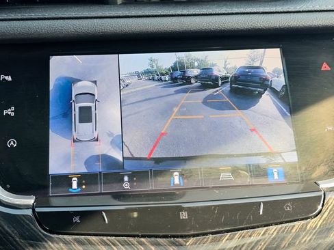 Used 2021 Cadillac XT6 Premium Luxury AWD/4WD image 42