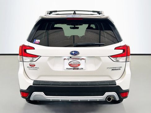 Used 2024 Subaru Forester Touring AWD/4WD image 5