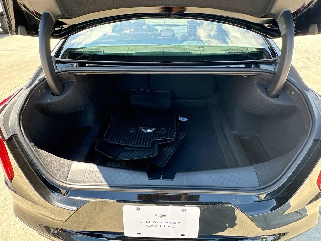 New 2026 Cadillac CT4 Premium Luxury AWD/4WD image 30