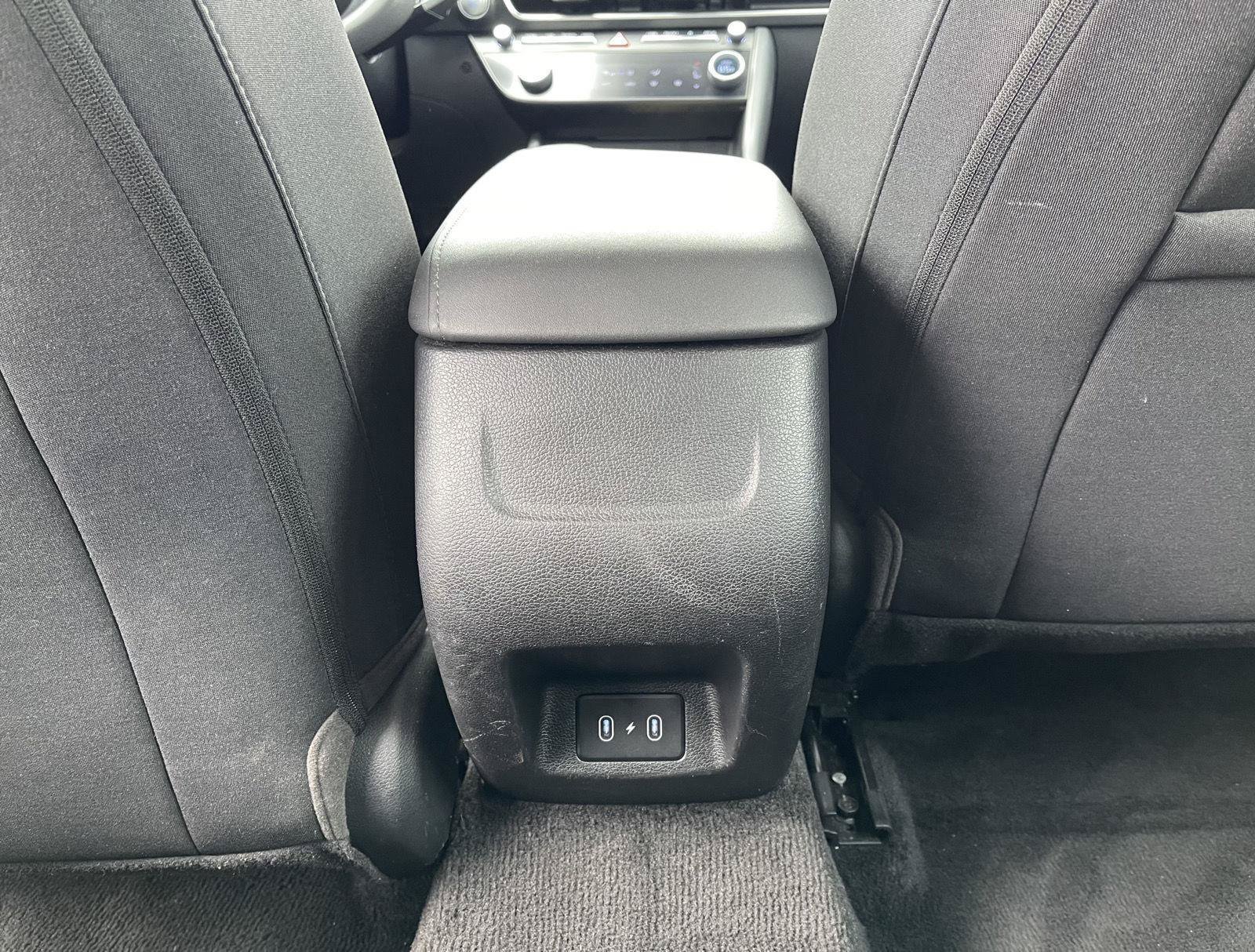 Used 2024 Hyundai Sonata SEL FWD image 16