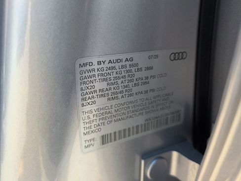 New 2025 Audi Q5 Premium Plus image 39