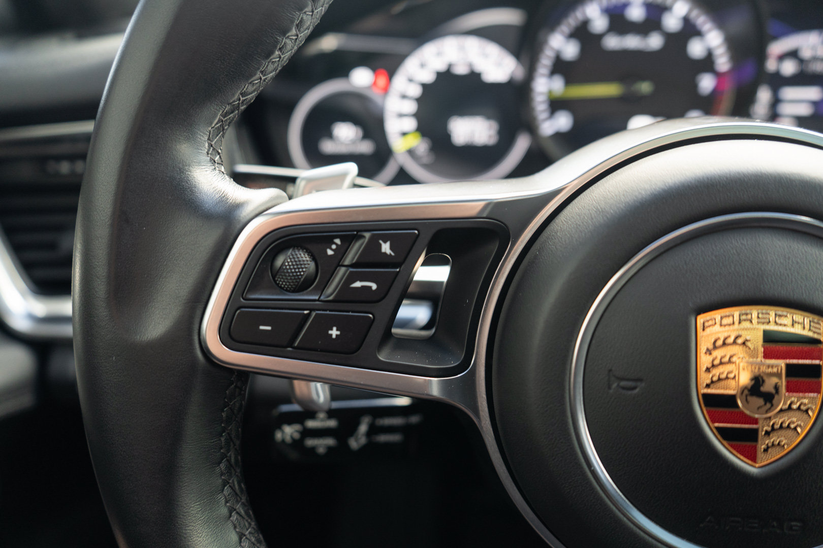 Used 2018 Porsche Panamera Turbo S AWD/4WD image 16