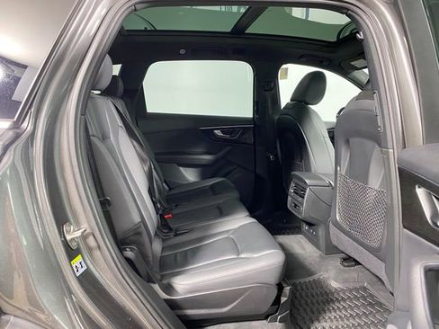 Used 2021 Audi Q7 2.0T Premium AWD/4WD image 10