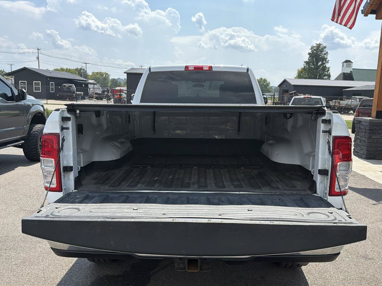 Used 2021 RAM 2500 Big Horn AWD/4WD image 16