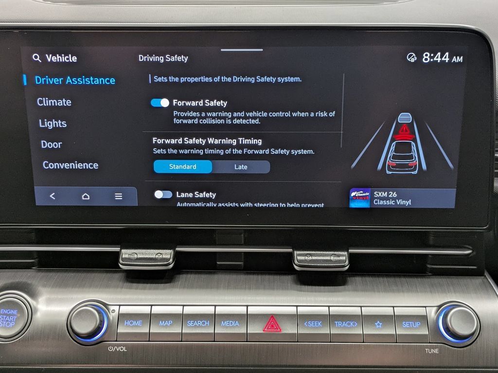 Used 2024 Hyundai Kona SEL AWD/4WD image 7
